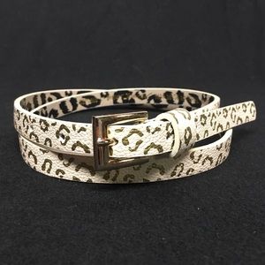 🚫SOLD🚫 Betsey Johnson Pink & Gold Leopard Belt